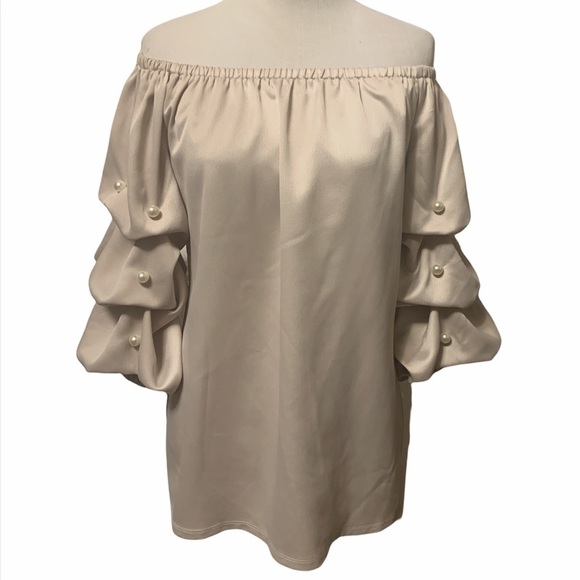 Roz & Ali off shoulder top featuring big pearl decorations on tiered sleeves - Picture 1 of 12